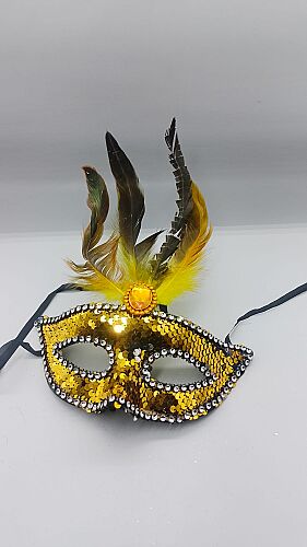 Maske Plastik Tüylü Taşlı Pullu Model Altın - 