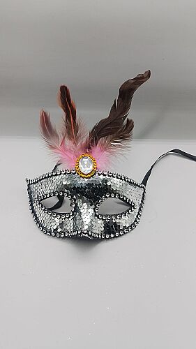 Maske Plastik Tüylü Taşlı Pullu Model Gümüş - 