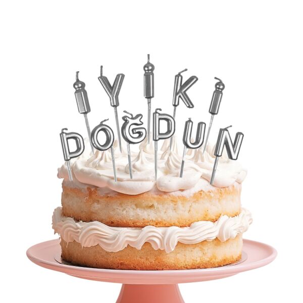 Mum İyiki Doğdun Gümüş 11 Parça - 